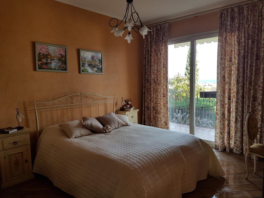 Villa Pineland 보르게토 산토 스피리토 외부 사진