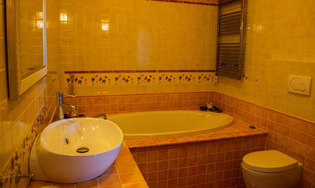 Villa Pineland 보르게토 산토 스피리토 외부 사진