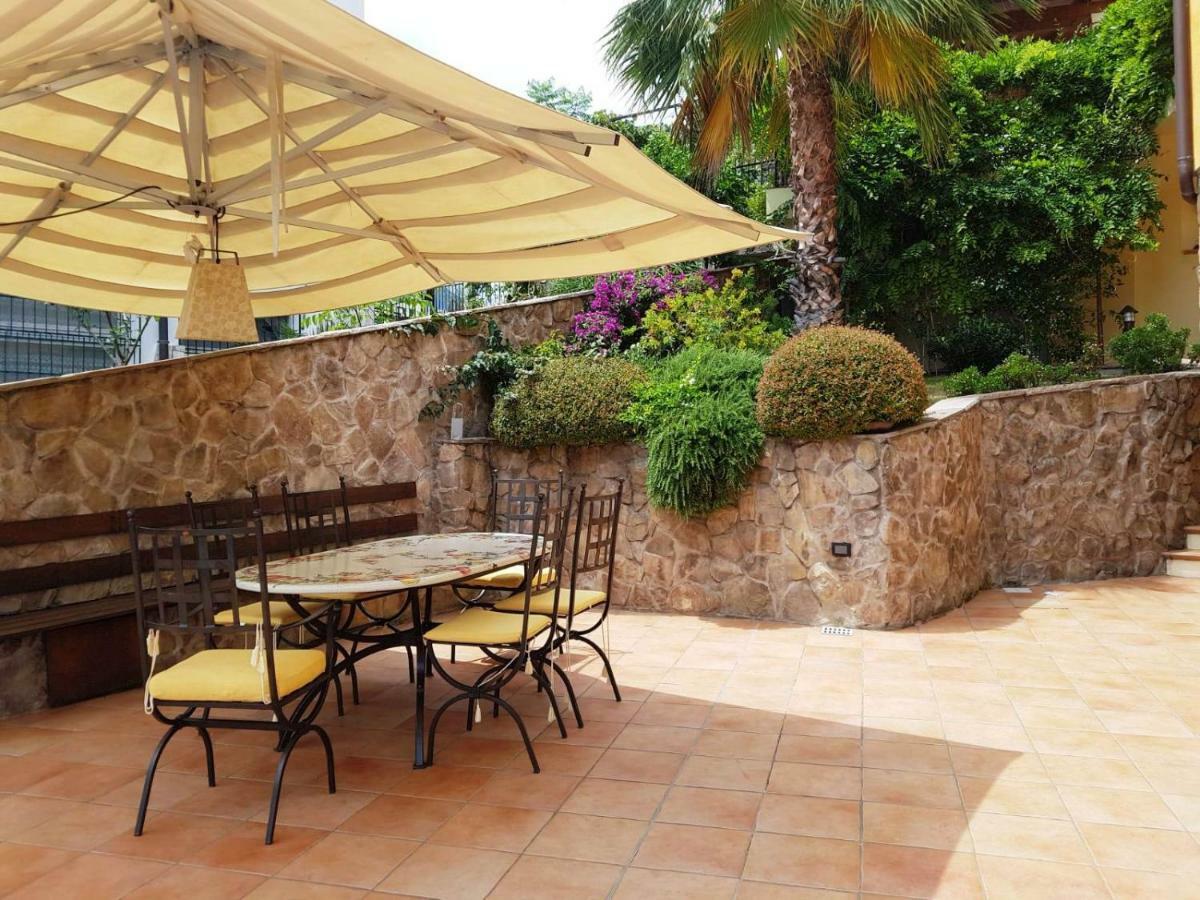 Villa Pineland 보르게토 산토 스피리토 외부 사진