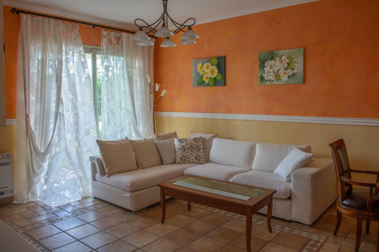 Villa Pineland 보르게토 산토 스피리토 외부 사진